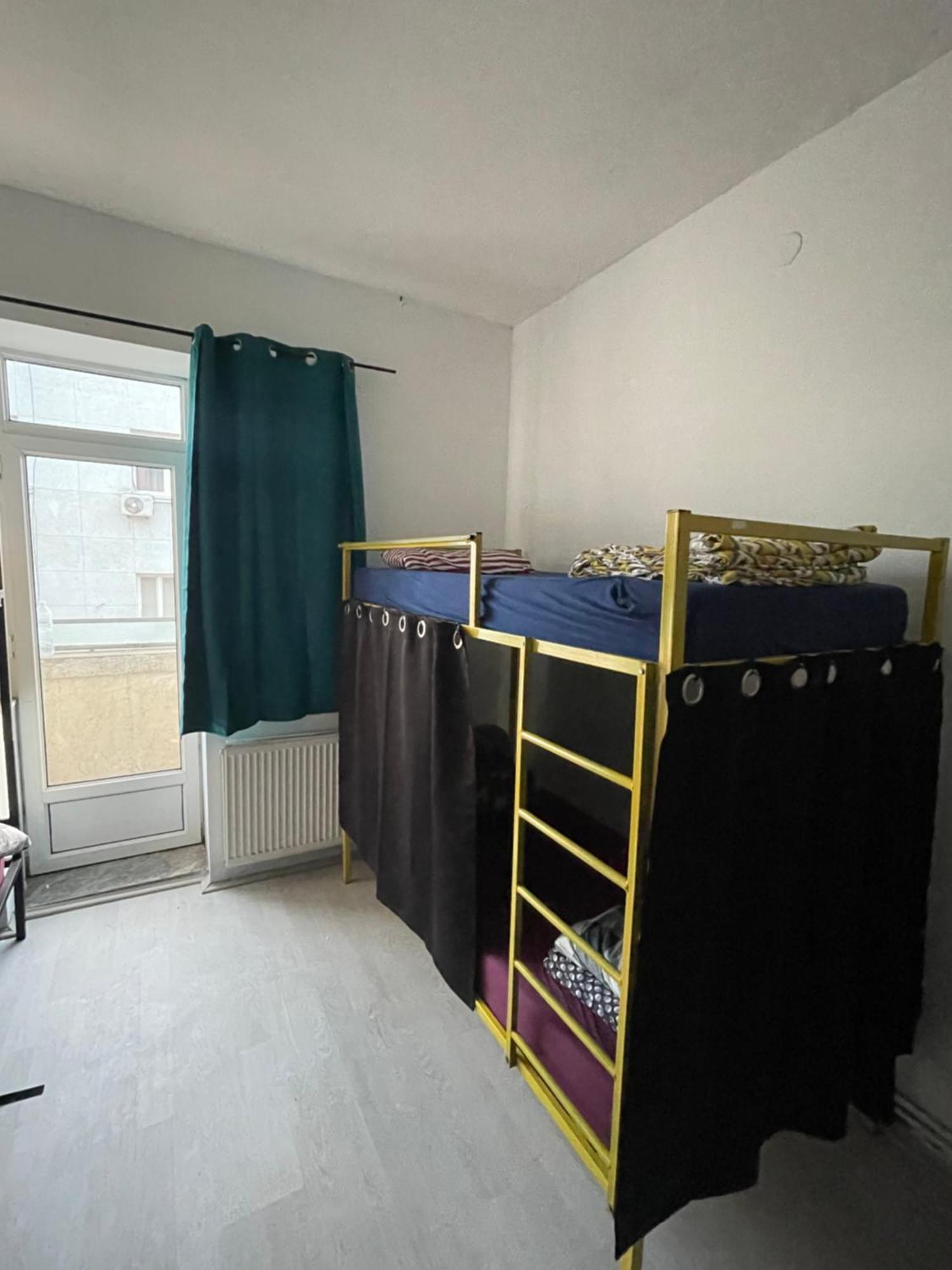 Newborn Center Hostel All Day Free Coffee Пристина Екстериор снимка