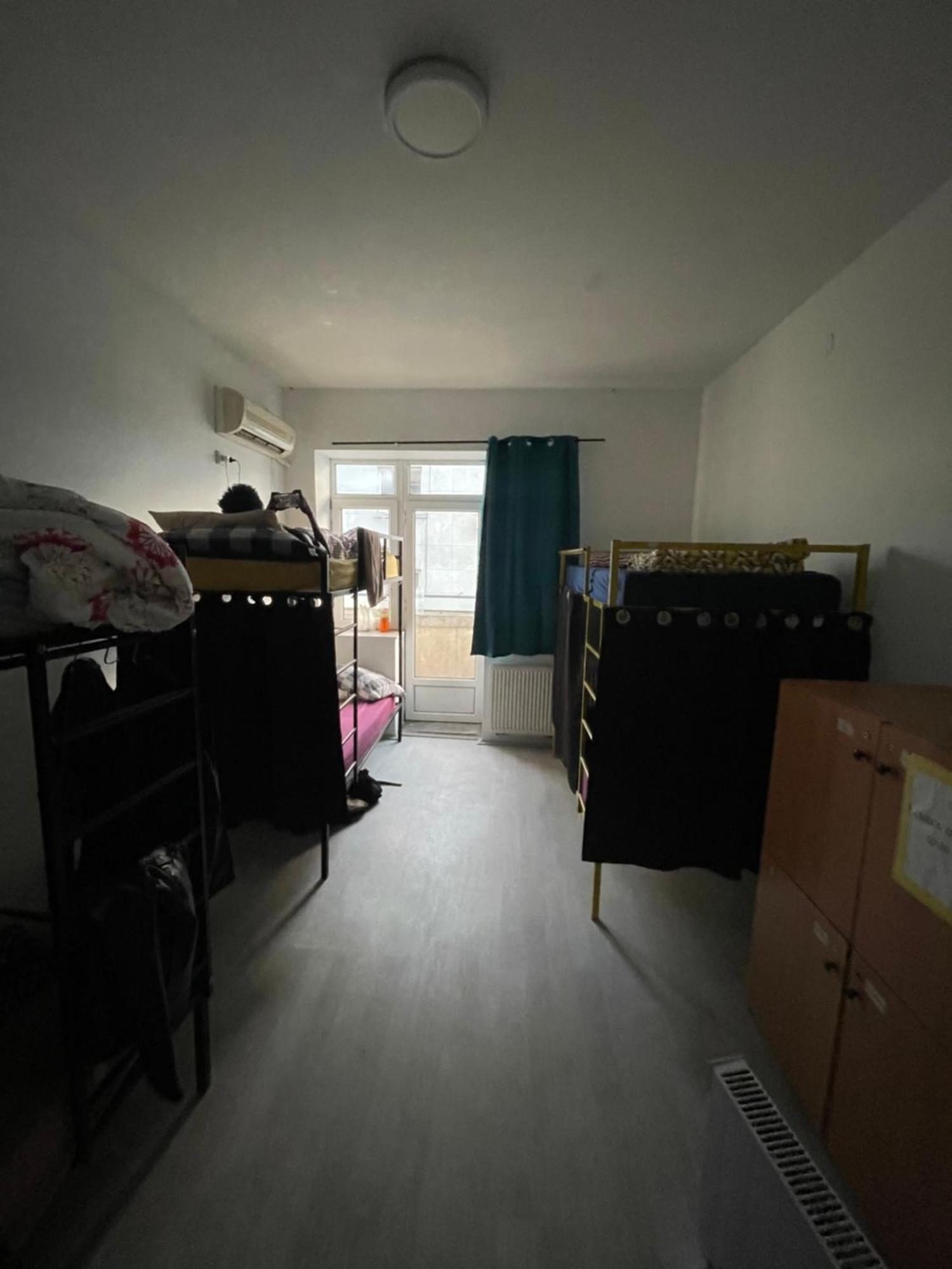 Newborn Center Hostel All Day Free Coffee Пристина Екстериор снимка